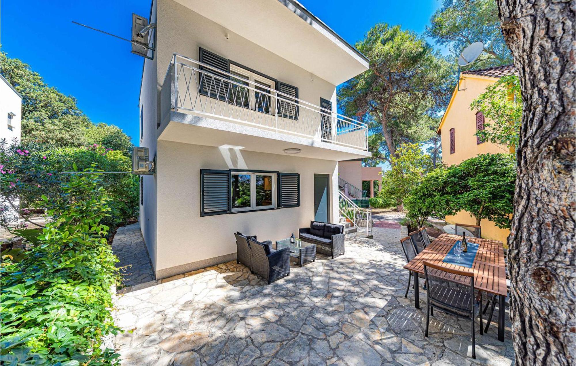 3 Bedroom Lovely Home In Jadrija Kültér fotó